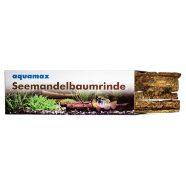 aquamax Naturprodukte vom tropischen Seemandelbaum Warum sind sie für die Aquaristik so bedeutend? Die in den Seemandelbaumblättern und der Rinde enthaltenen Huminstoffe haben einen äußerst positiven Effekt auf die Ionen- und pH-Regulation. Die Dichte an potenziell schädlichen Keimen ist im Aquarienwasser relativ hoch. Häufig bilden sich dadurch an den Kiemen der Fische oder Garnelen dicke Schleimschichten, die den Gasaustausch sowie die Ionen- und pH-Regulation beeinträchtigen können. Huminsäuren der Seemandelbaumrinde und der Seemandelbaumblätter hemmen das Wachstum der Bakterien. Tropisches Schwarzwasser, mit seinem hohen Anteil an organischen Säuren (wie Huminstoffen) ist besonders keimarm. Übrigens werden die im Aquarium kultivierten nützlichen Bakterien nicht in ihrer Entwicklung gehemmt. Praktisch alle nützlichen, erwünschten Bakterien leben innerhalb von Biofilmen aus Polysacchariden, die sie zum Teil selbst erzeugen. Diese Biofilme schützen die darin lebenden Bakterien u. A. vor negativen chemischen Einflüssen. Abgesehen davon: Die Aquarienbewohner stehen drauf! Die aquamax Seemandelbaumrinde wird z. B. von Garnelen und Zwergflusskrebsen regelrecht „abgeweidet“, sobald die äußere Borkenschicht durch die Wässerung etwas weicher wird. Die Rinde ist nicht nur lange haltbar sondern auch ein attraktiver Blickfang im Aquarium. Die aquamax Seemandelbaumrinde (Catappa Bark) ist für alle Aquariengrößen erhältlich.